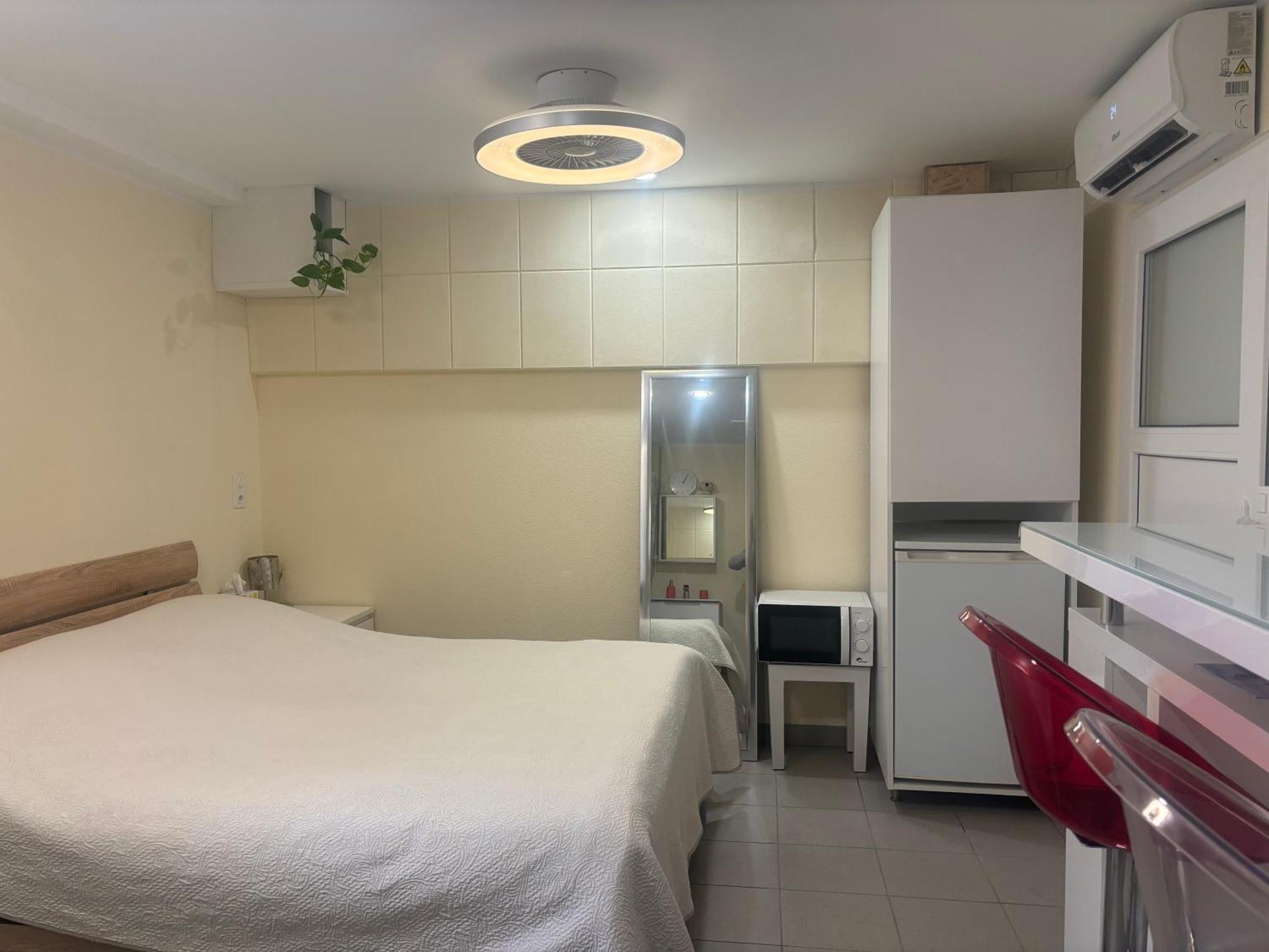 Small Apartments In Lamone Bagian luar foto